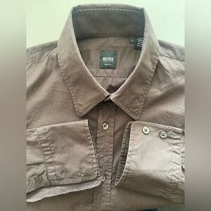 Hugo Boss - cotton Brown dress shirt Size Large (slim fit) men’s